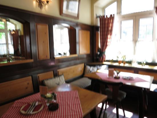 Wirtshaus zum Hirsche